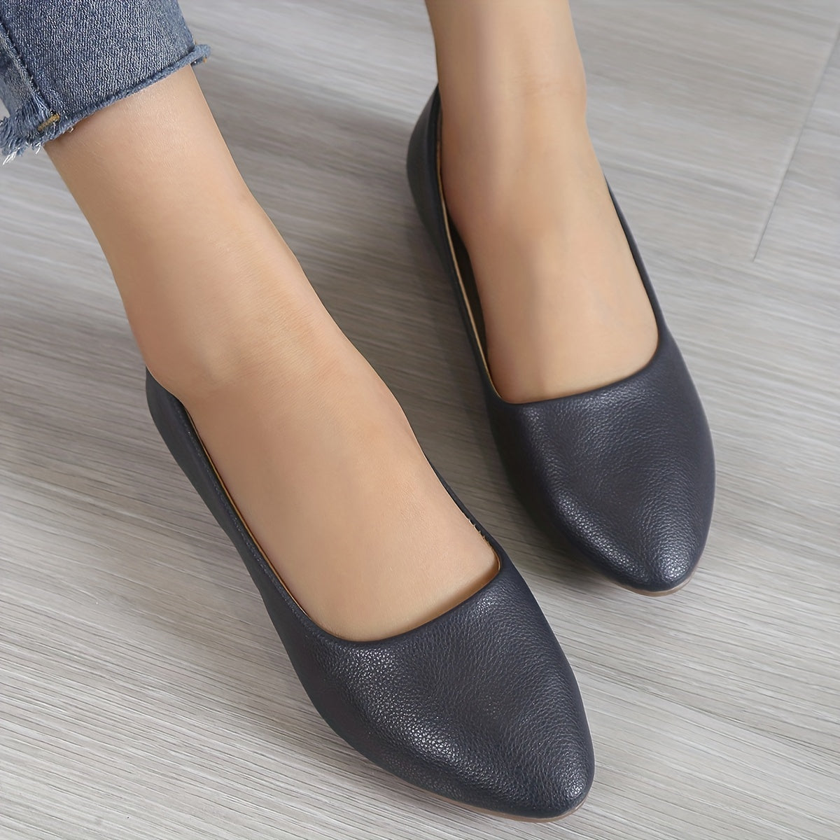 Women's Casual Flat Slip-On Faux Leather Shoes Lightweight Walking