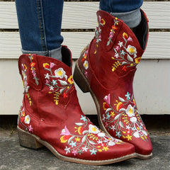 Retro Floral Embroidered Western Boots Pointed Toe Slip On Cowgirl Short Boots