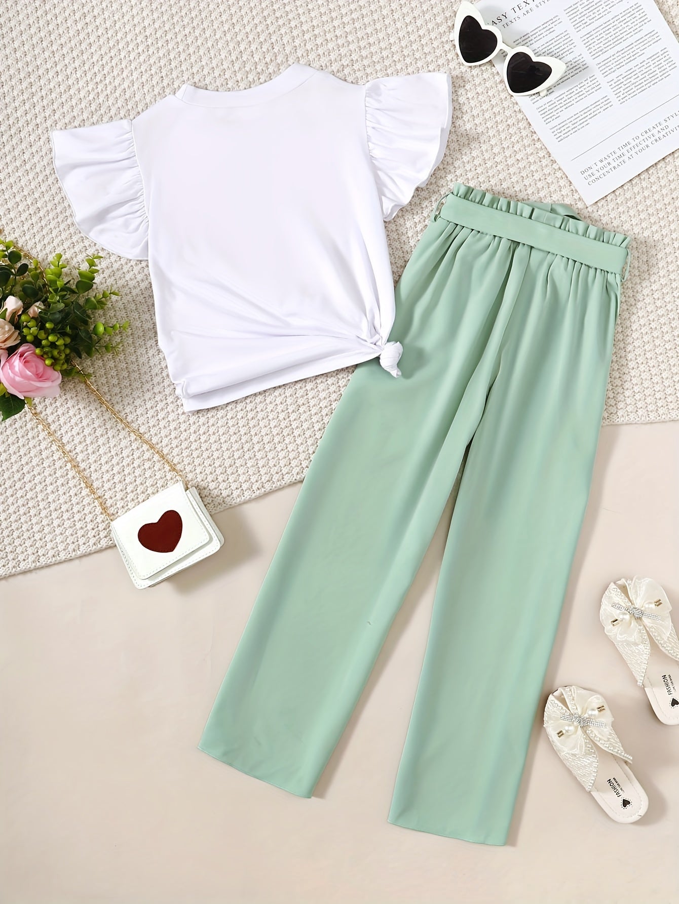 Girls Heart Print Ruffle Short Sleeve T shirt & Pants 2pcs Bow Belt