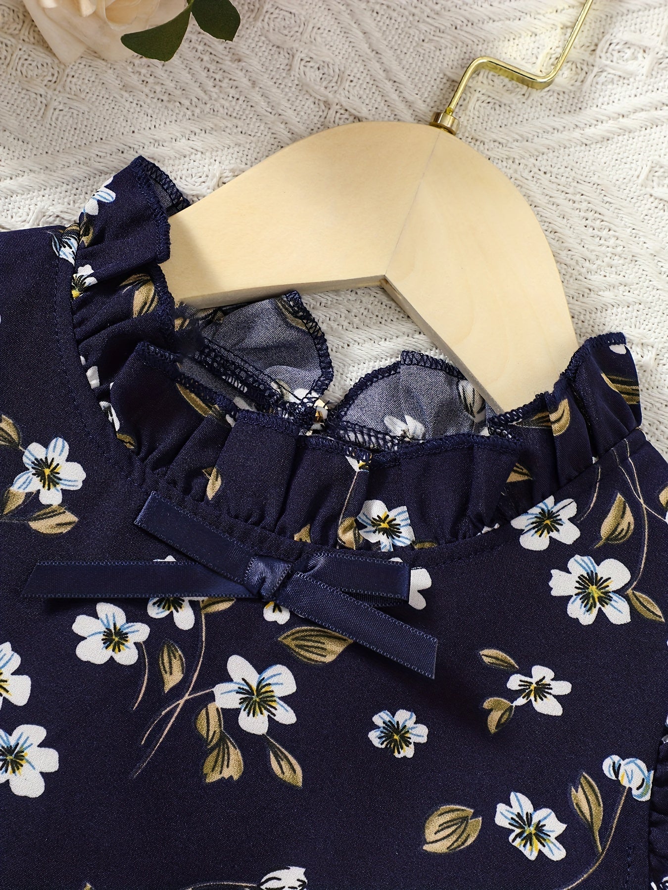Girls Ruffle Sleeve Flowers Graphic Frill Trim Neck Bow Blouse Top