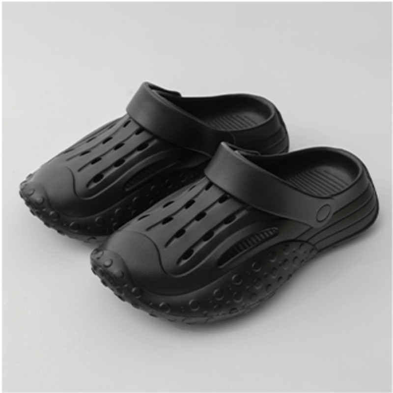 Men's Closed Toe Clogs Soft Sole Sandals