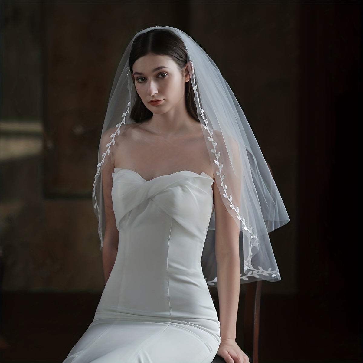 Double Layer Bridal Veil with Leaf Shape Edge Head Piece