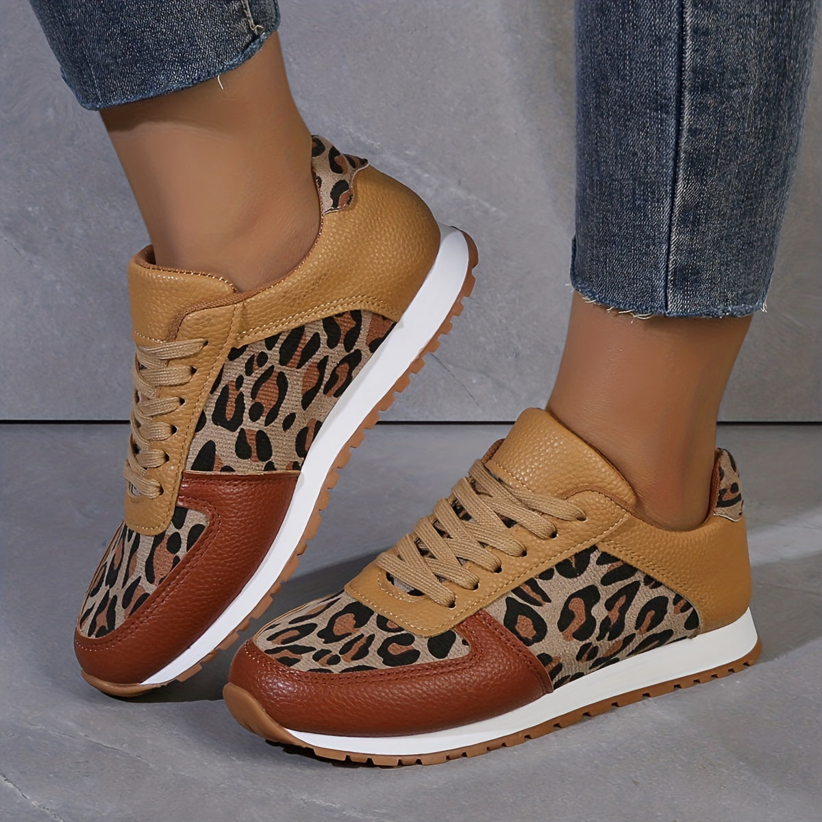 Leopard Print Lace-up Hiking Sneakers Women's Shoes