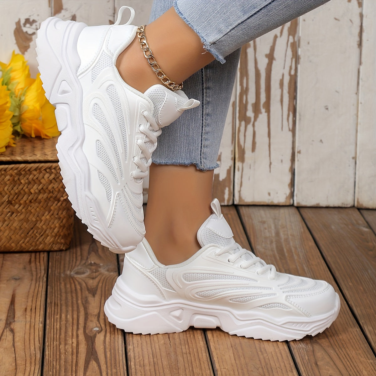 Breathable Running Shoes for Outdoor Sports