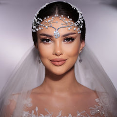Romantic Headwear Forehead Alloy Chain With Rhinestone Pendant Hair Comb