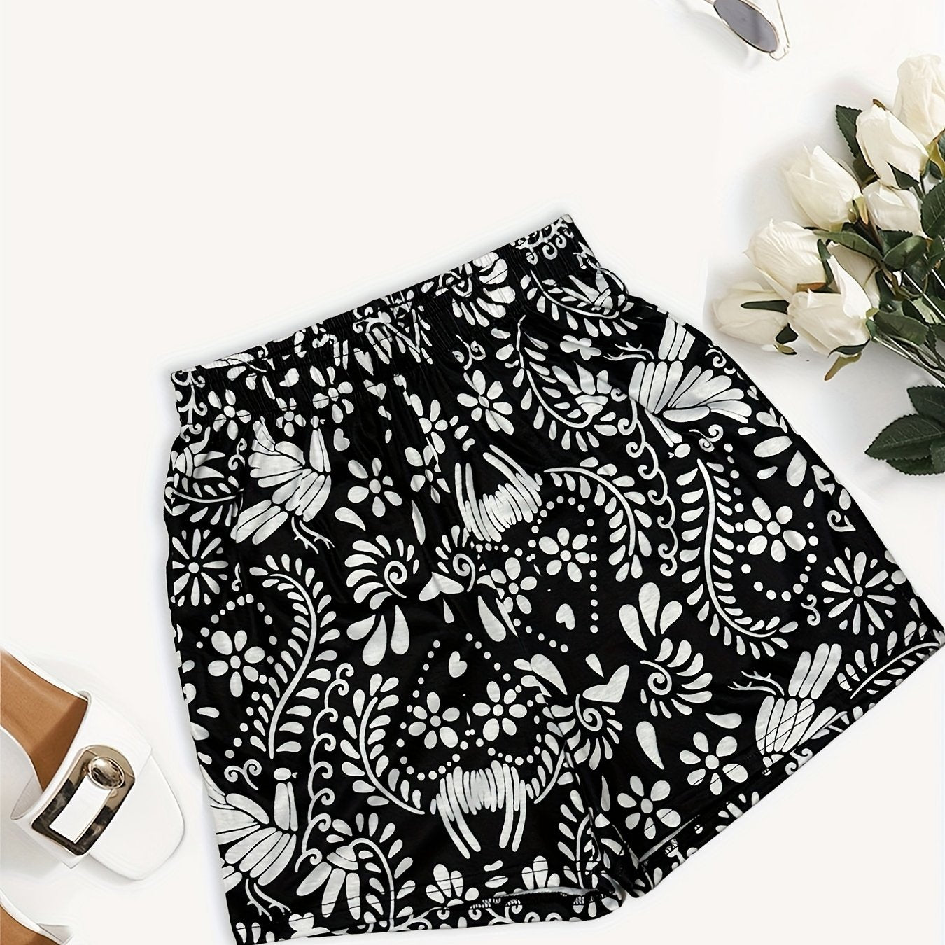 Floral Print Elastic Waist Shorts for Women