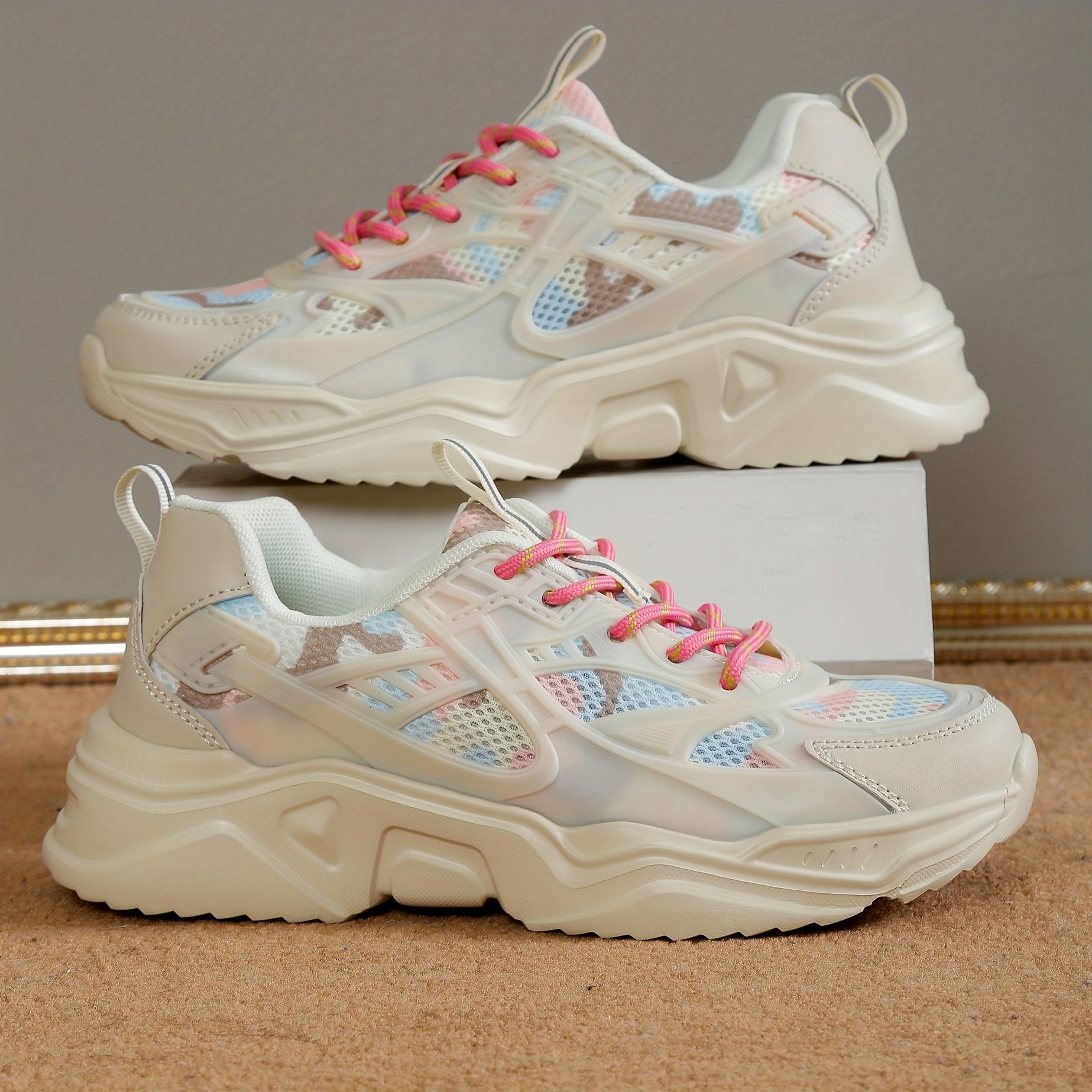 Comfortable Bottom Shock Absorption Dad Shoes Mesh Breathable Sneakers