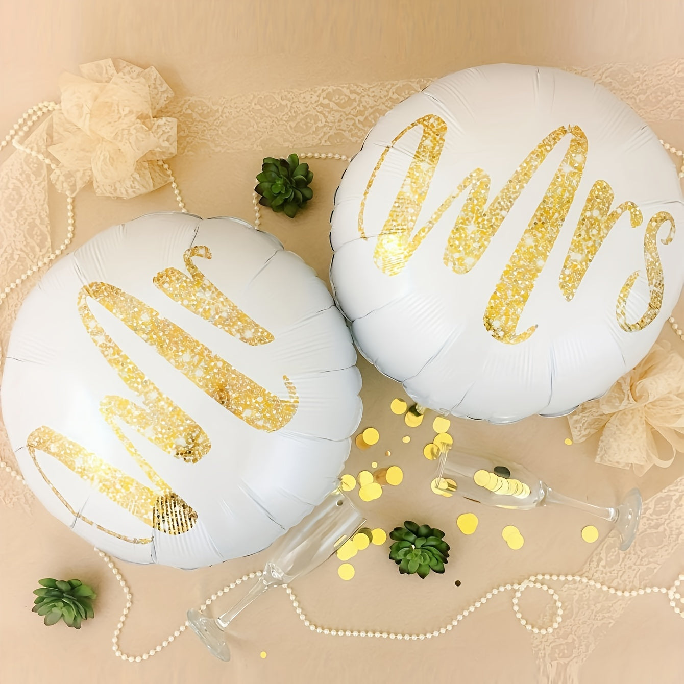 8pcs Mr Mrs Wedding Balloons Anniversary Props