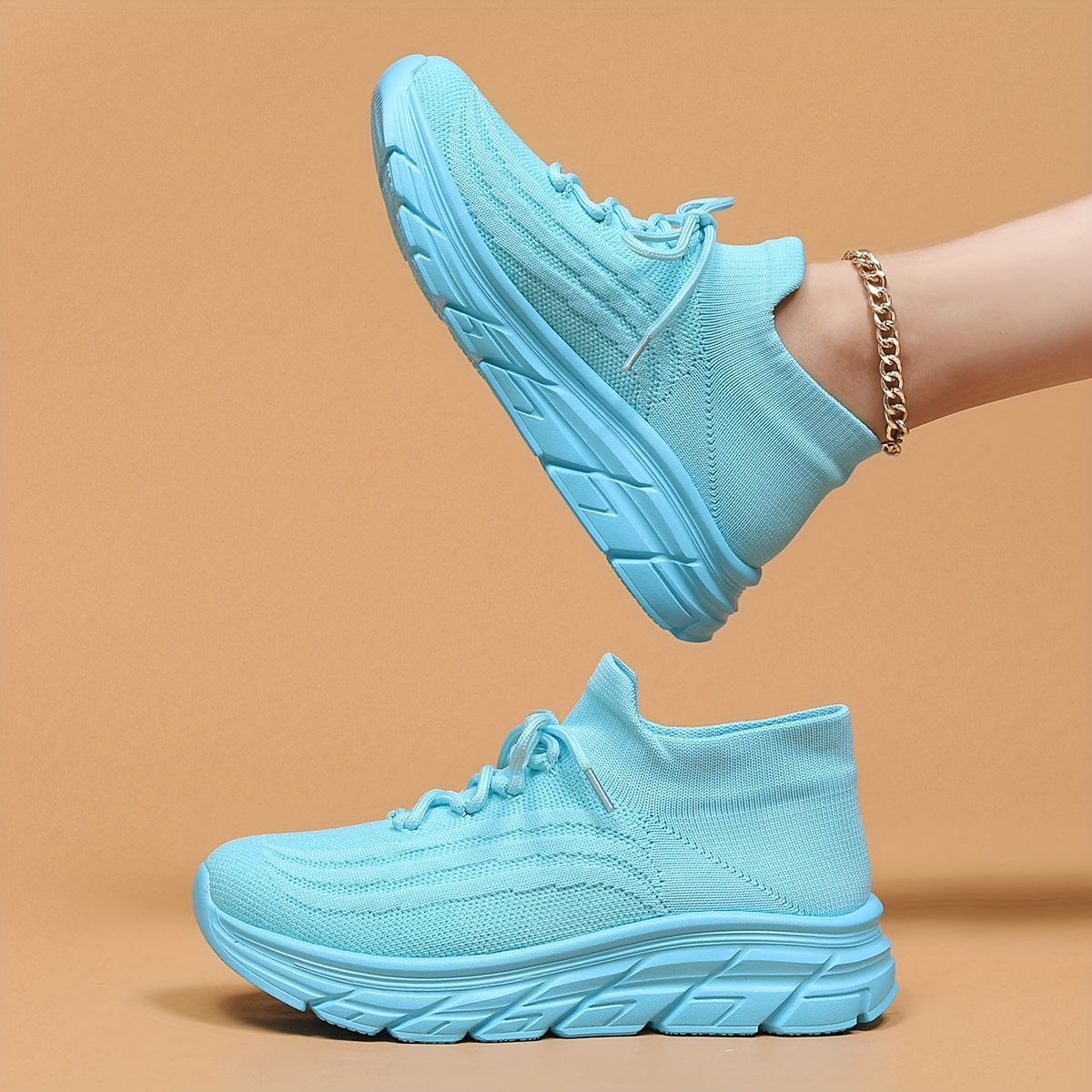 Lace Up Mesh Breathable Running Shoes Soft Comfortable Shock Absorption