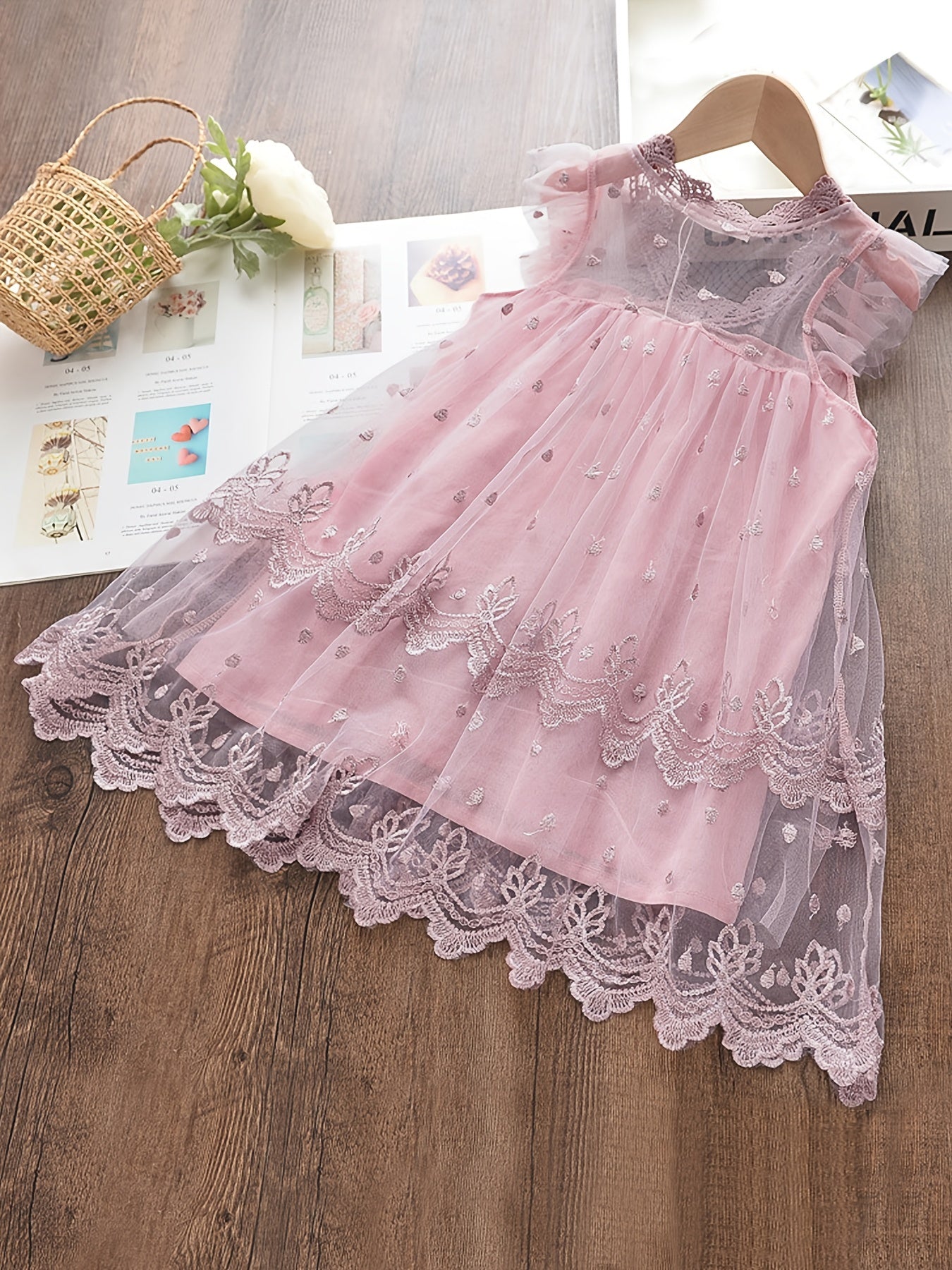 Girls Polka Dot & Flowers Embroidery Ruffled Sleeves Dress