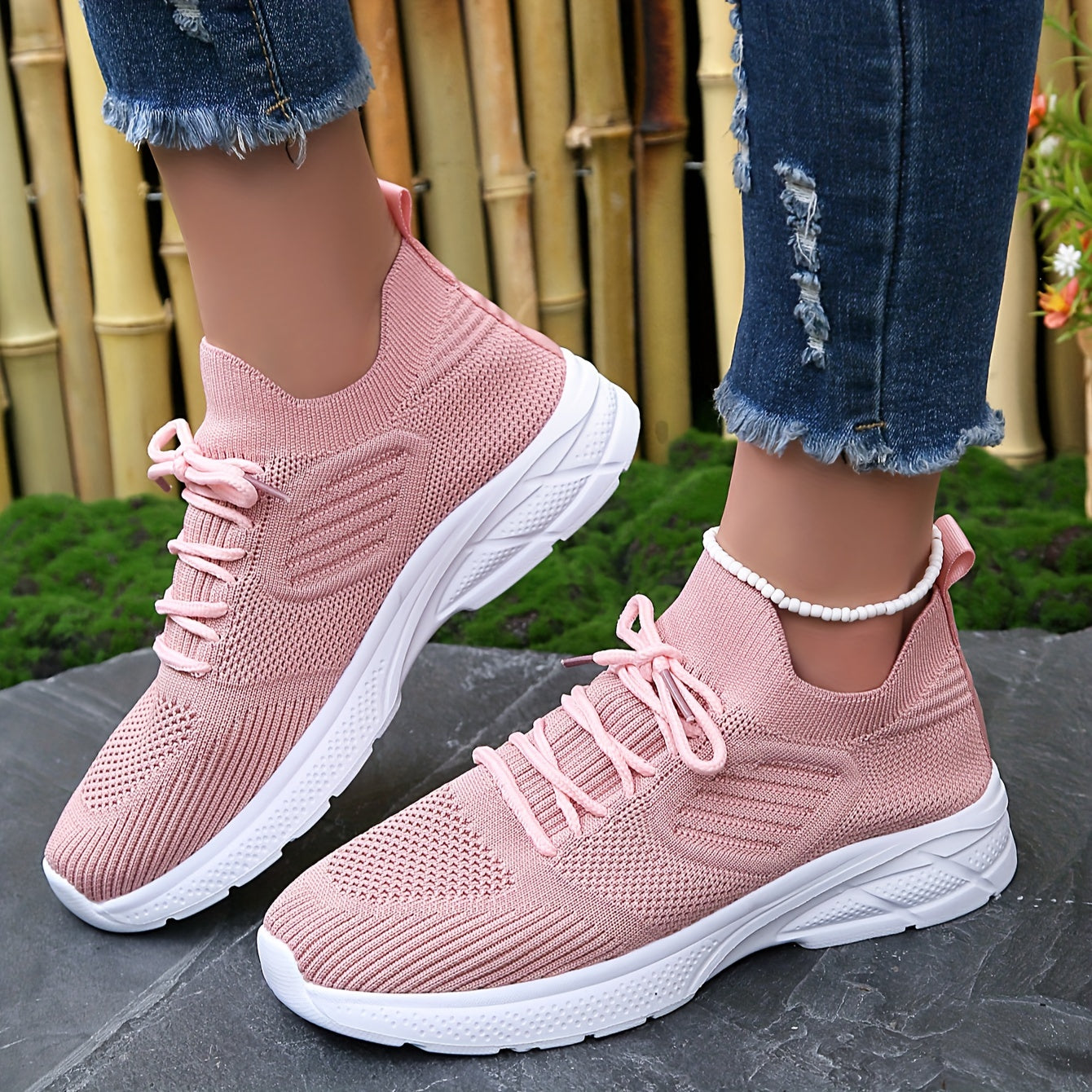 Women's Mesh Breathable Woven Sports Shoes Lightweight Shockproof