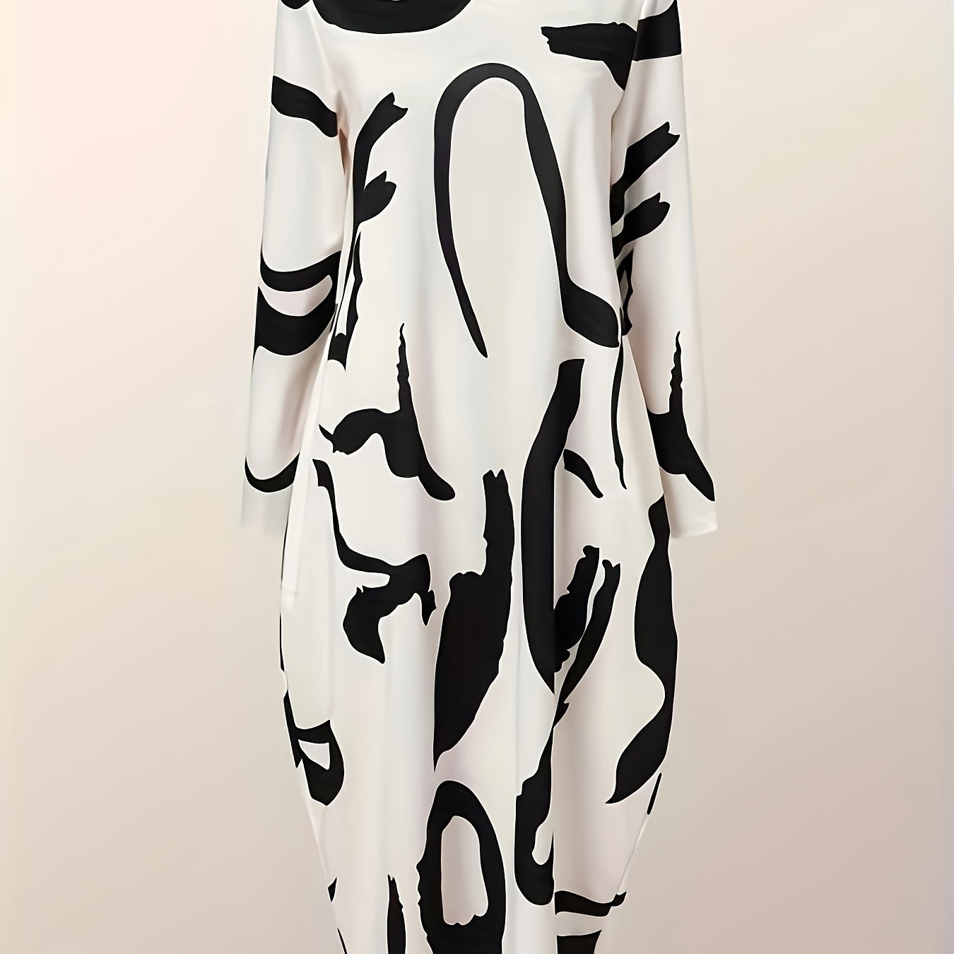 Graffiti Print Long Sleeve Round Neck Dress