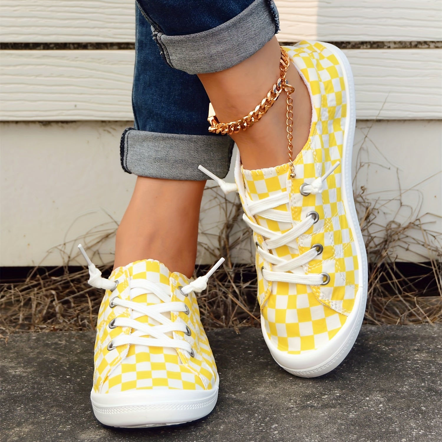 Women's Checkerboard Pattern Shoes Round Closed Toe Walking Shoes