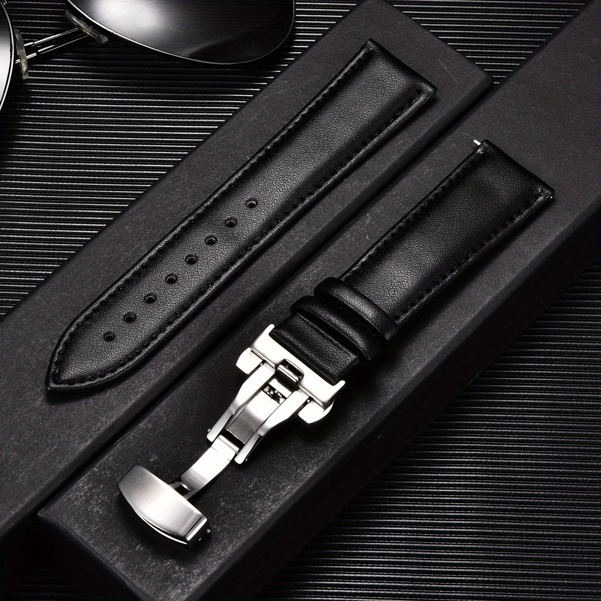 Double Press Solid Butterfly Buckle Leather Strap 18mm-24mm