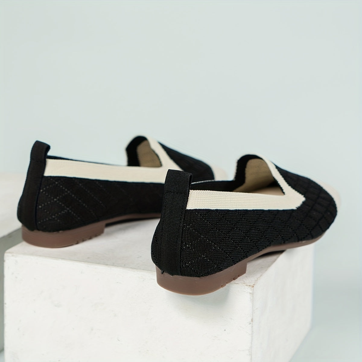 Women's Geometric Pattern Flat Shoes Breathable Slip On Lightweight Shoes