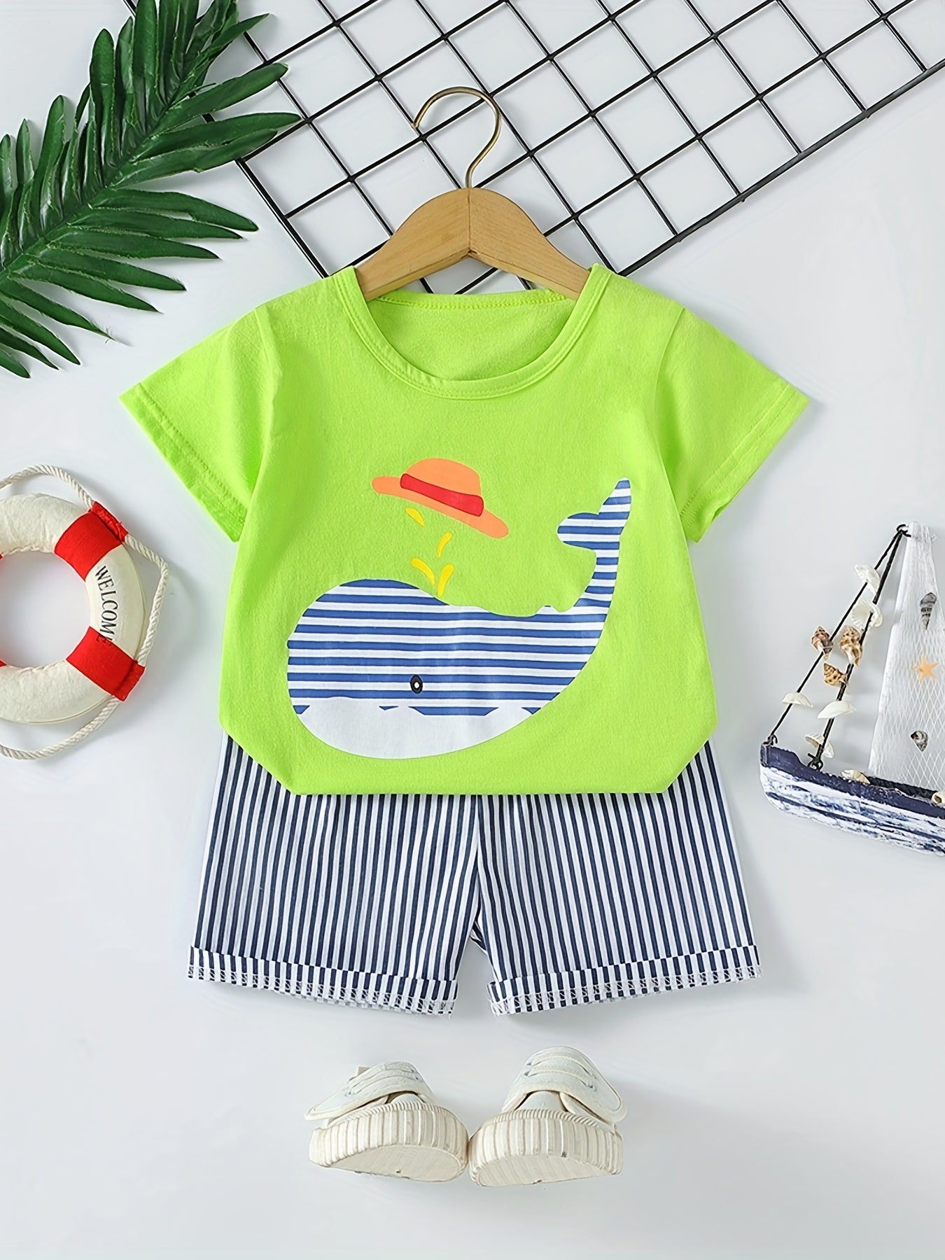 Boys Cartoon Whale Casual Outfit Round Neck T shirt & Striped Shorts