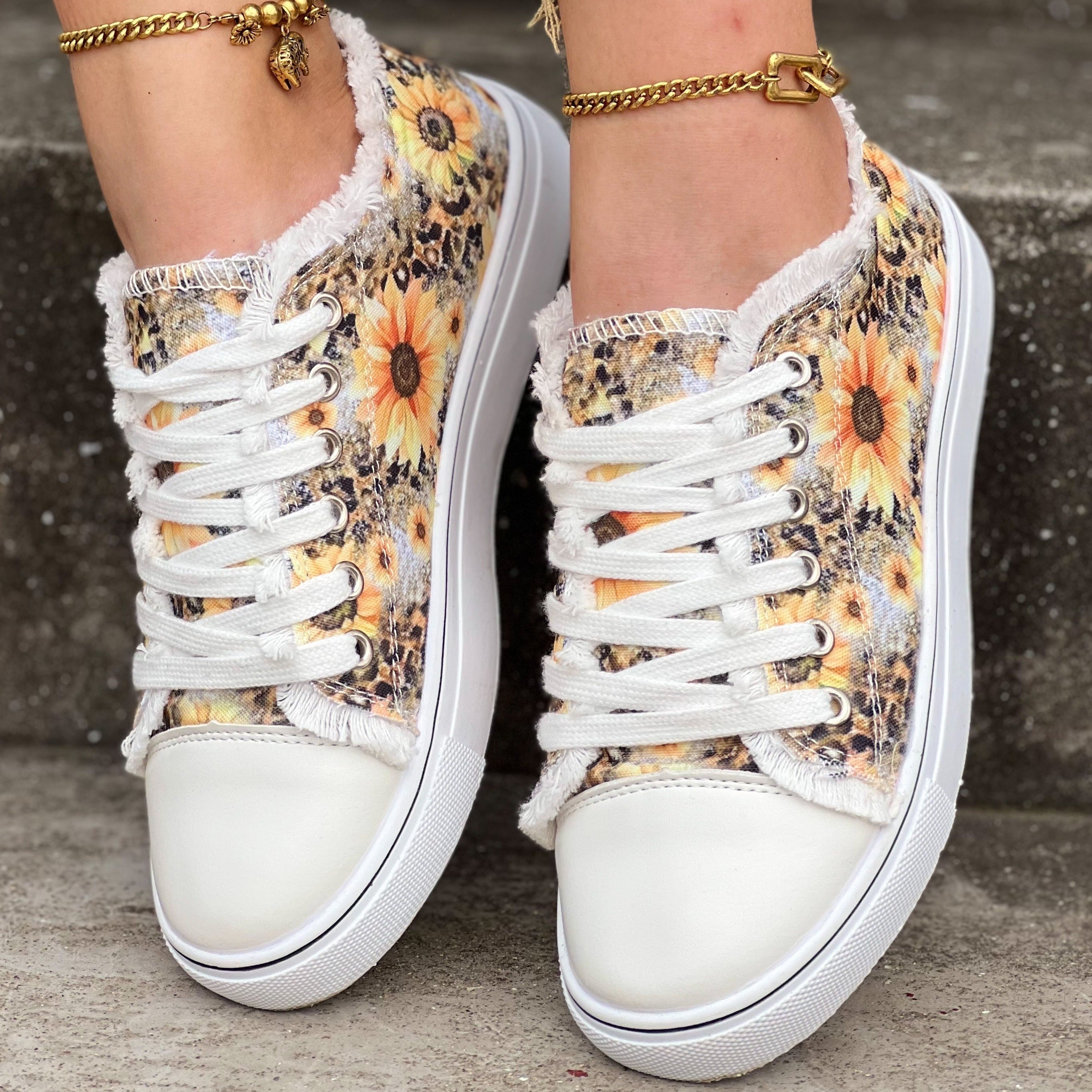 Women's Sunflower Print Canvas Shoes Casual Lace Up Outdoor Shoes