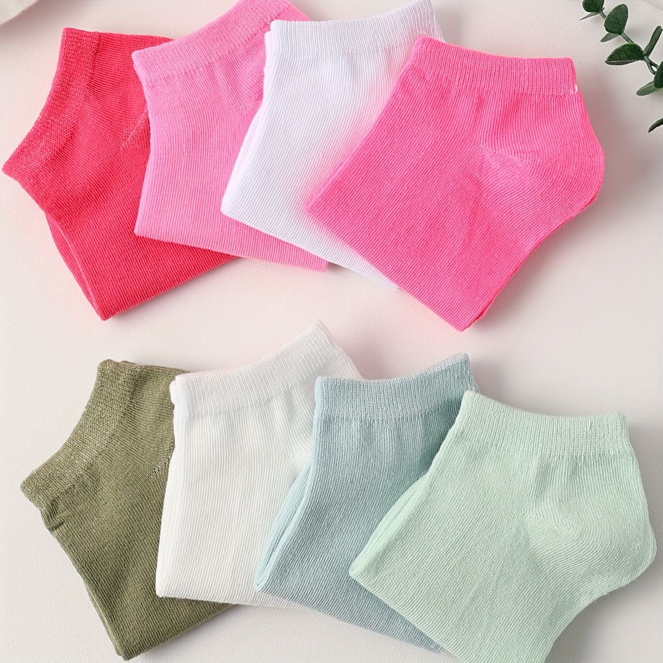8 Pairs Solid Crew Socks Comfy & Breathable Women's Stockings