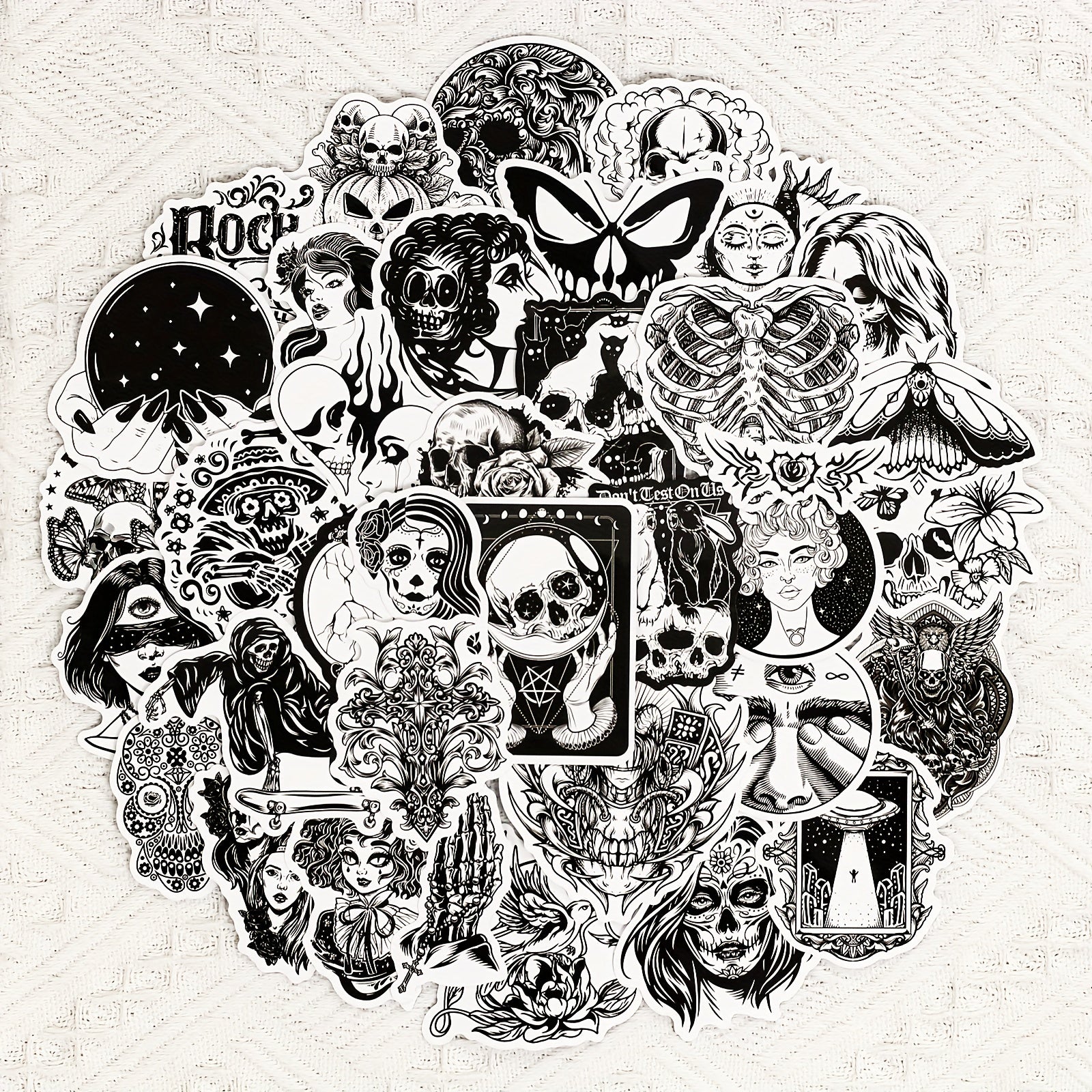 100pcs Gothic Stickers Skull Waterproof Vinyl Stickers For Laptop Phone Car