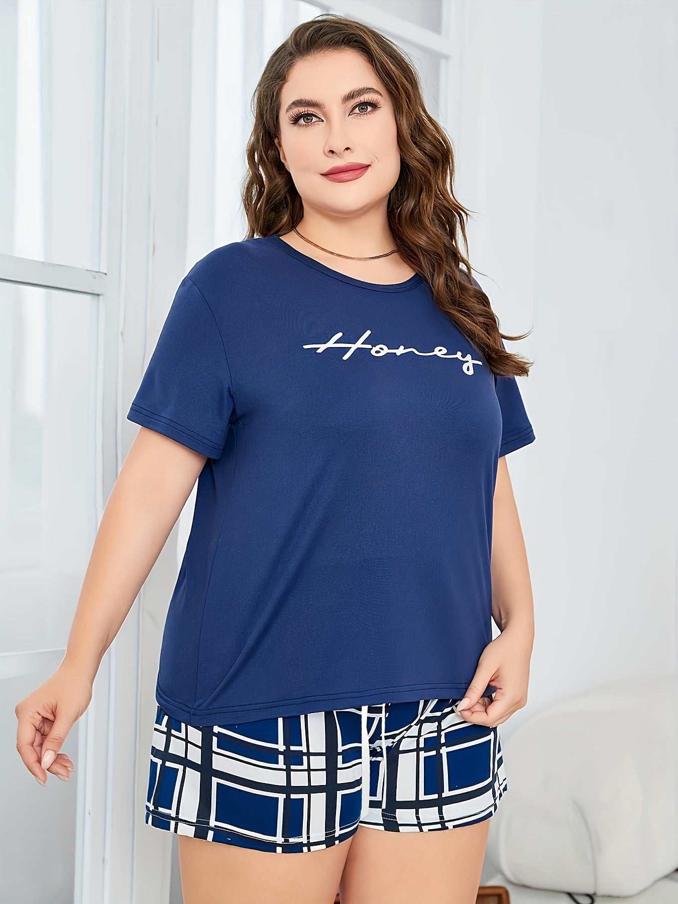 Lounge Set Women's Short Sleeve Tee & Plaid Shorts Pajama