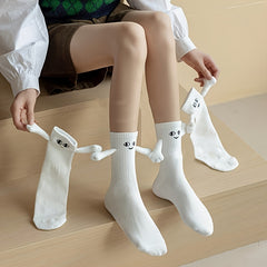 2 Pairs Teen Unisex Magnetic Holding Hands Crew Socks Winter