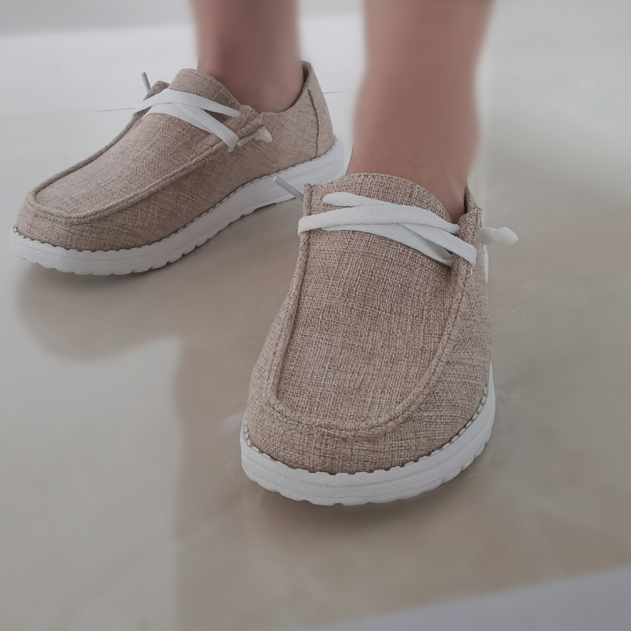Women's Breathable Canvas Shoes Low Top Lightweight Casual Shoes
