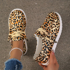 Leopard Print Canvas Shoes Lightweight Low Top Lace Up Women's Shoes