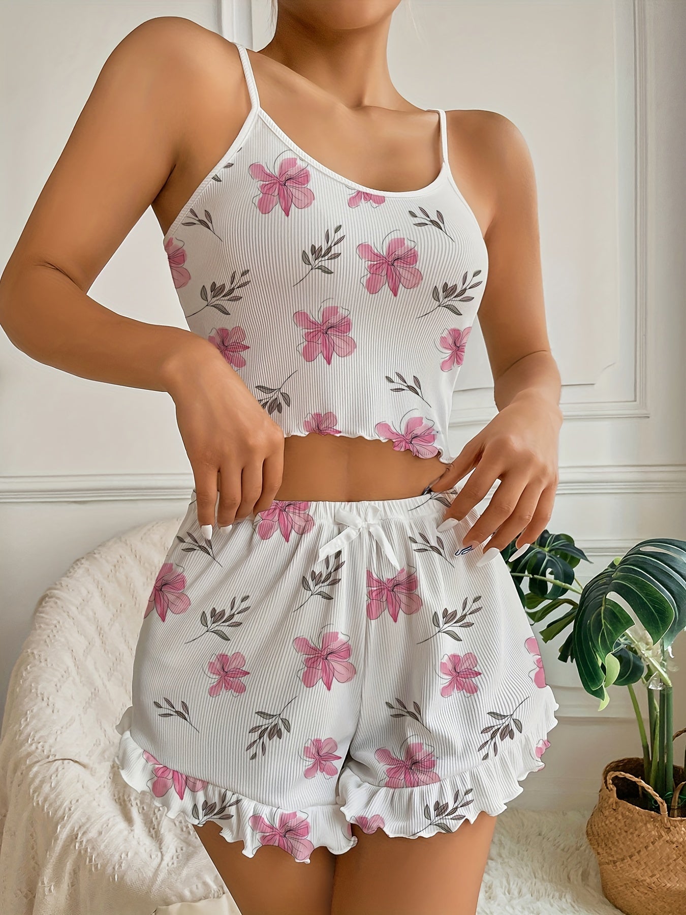 Floral Print Ruffles Pajamas Set Cami Top & Bow Shorts Women's Lingerie