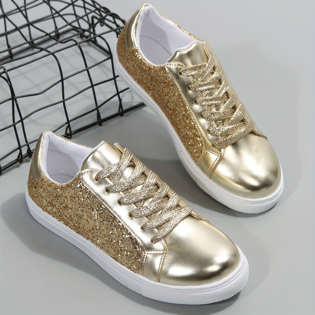 Sequin Reflective Low Cut Skate Shoes Non Slip Sneakers