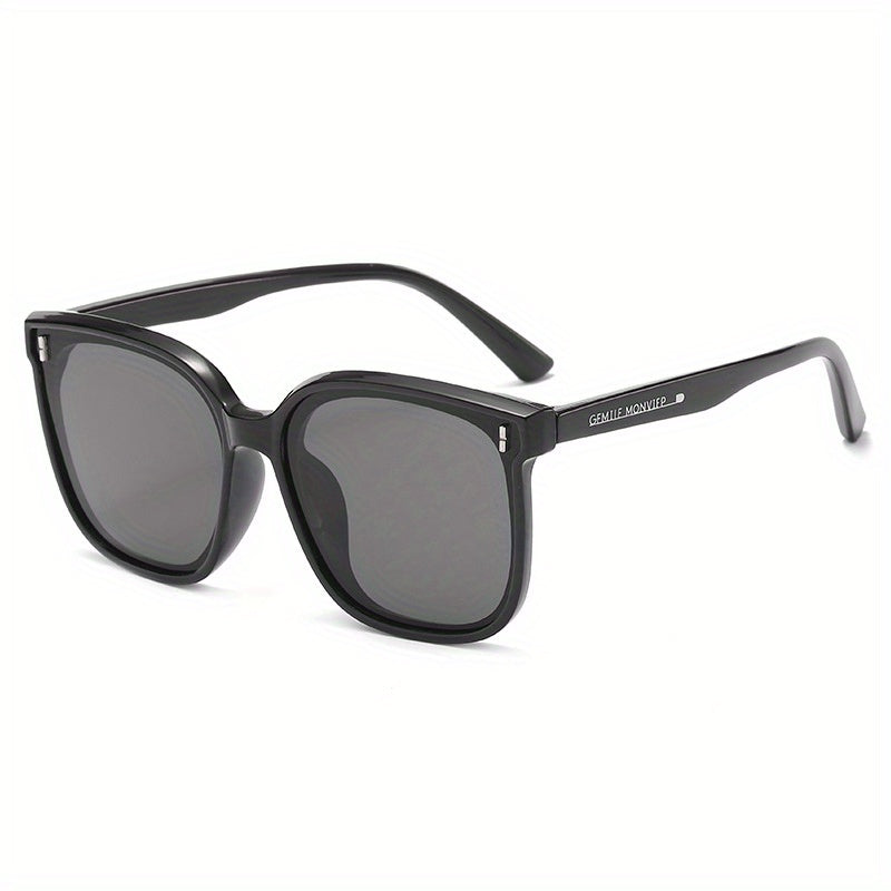 Boy's Plastic Frame Sunglasses UV400 Protection