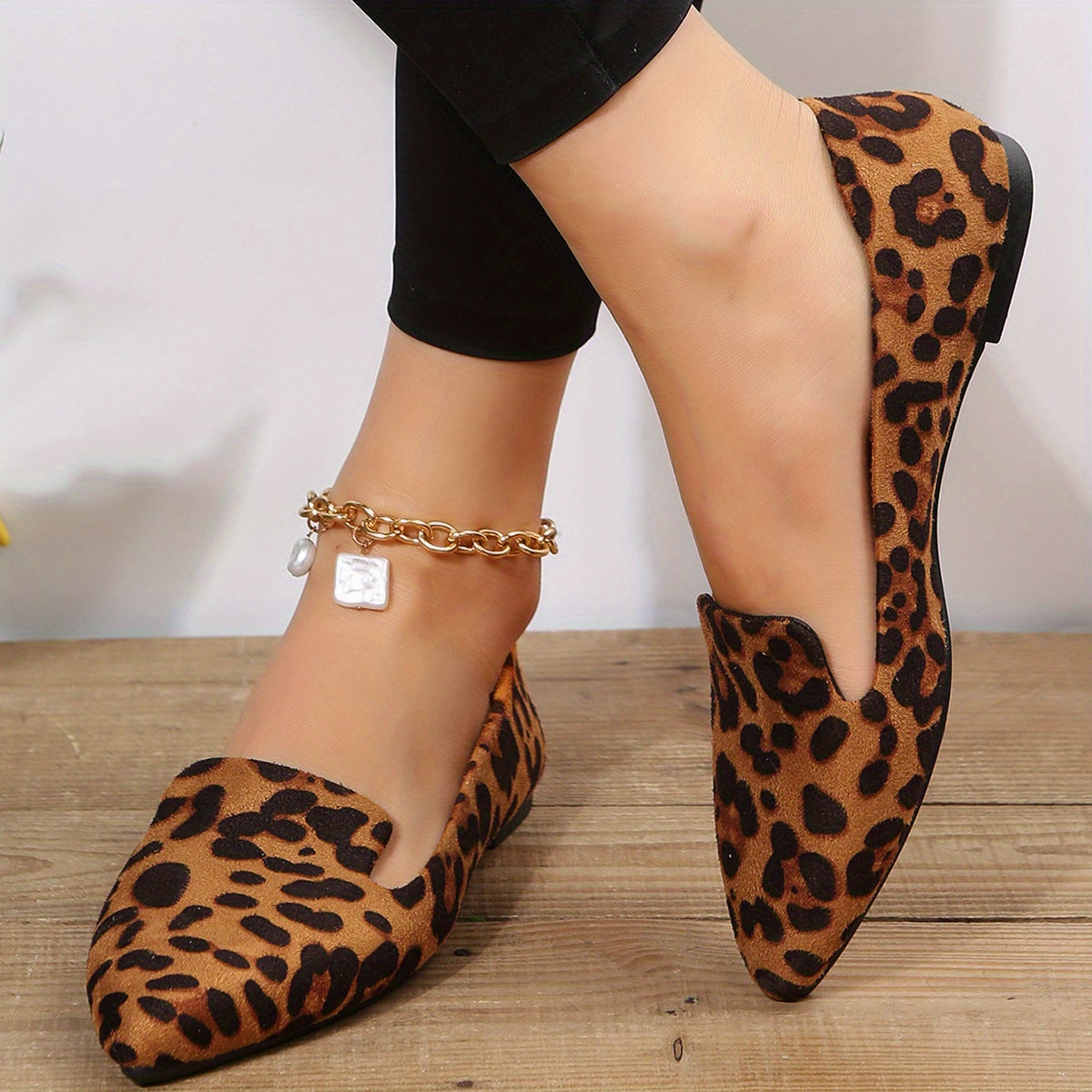 Leopard Print Flat Shoes Soft Sole Micro Suede Casual Flats
