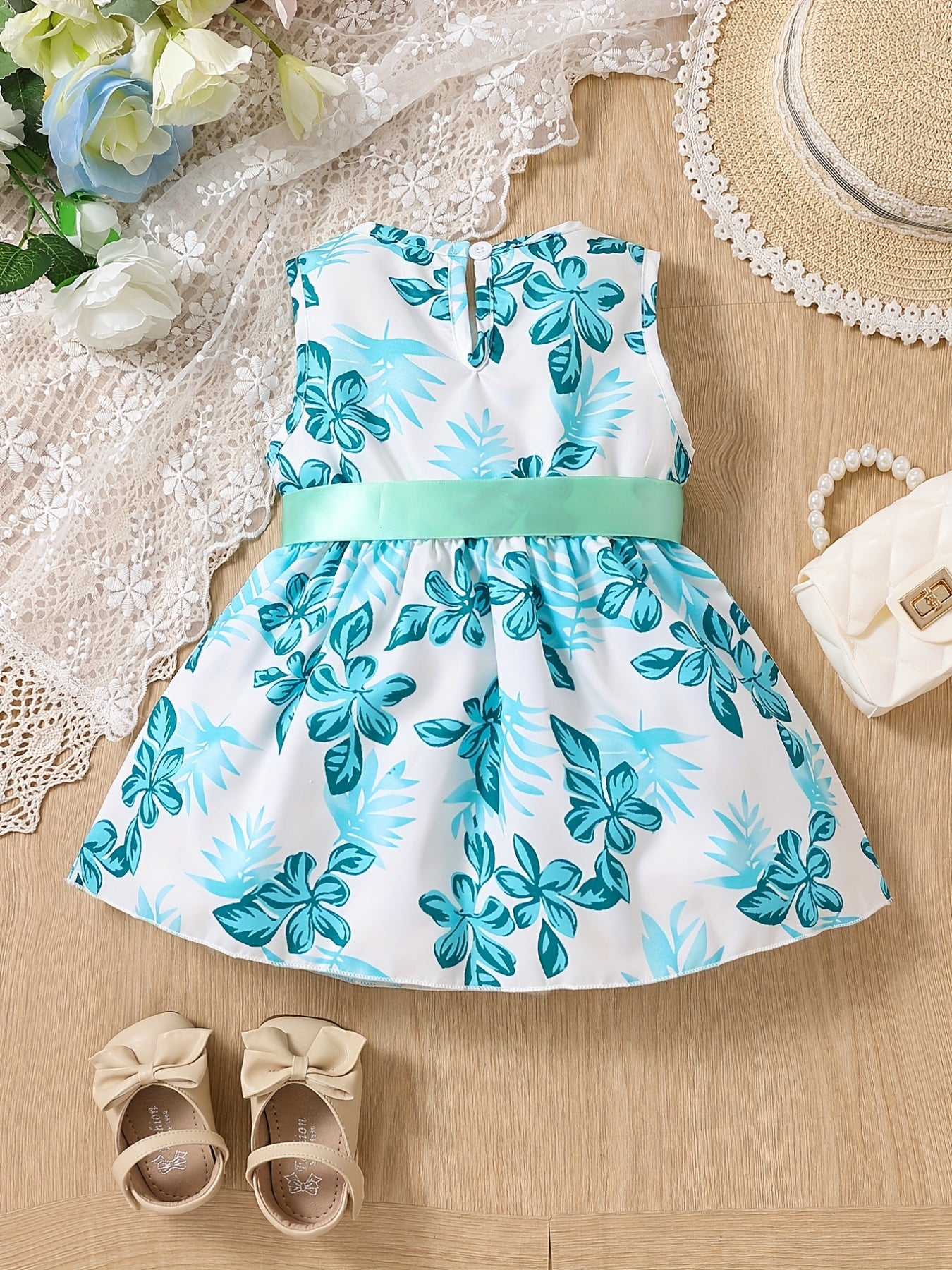Baby Girls Leaf Graphic Print Belted Dress