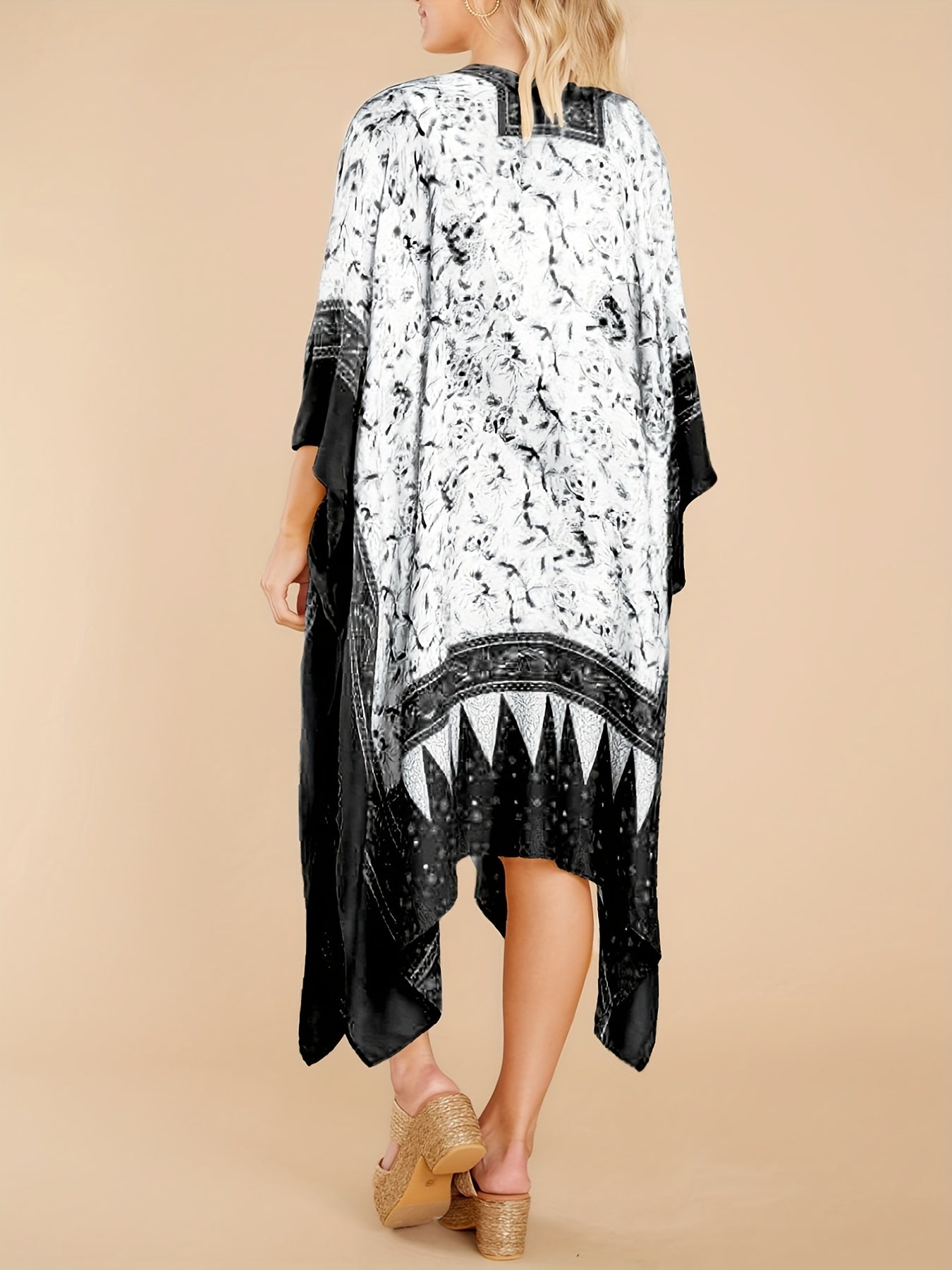 Geometric Print Bat Sleeve Cover Up Robe
