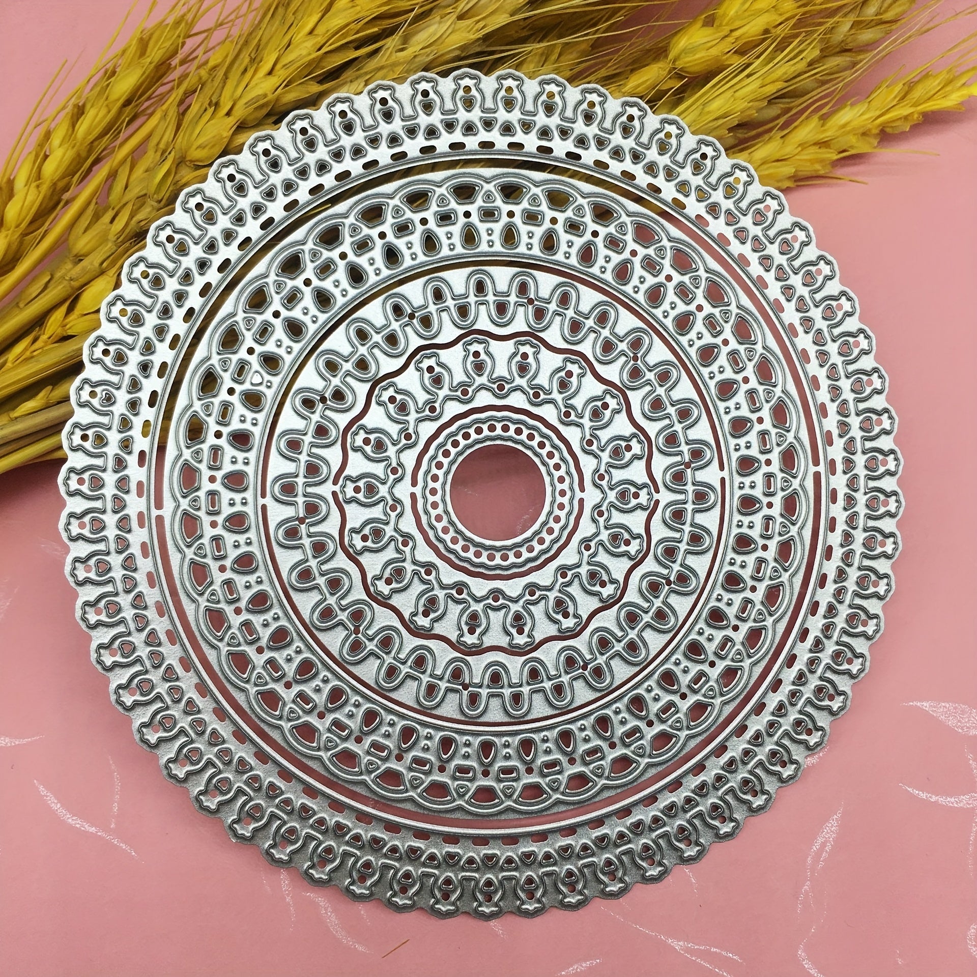 Round Circle Lace Embossing Folder Metal Cutting Dies For Scrapbo