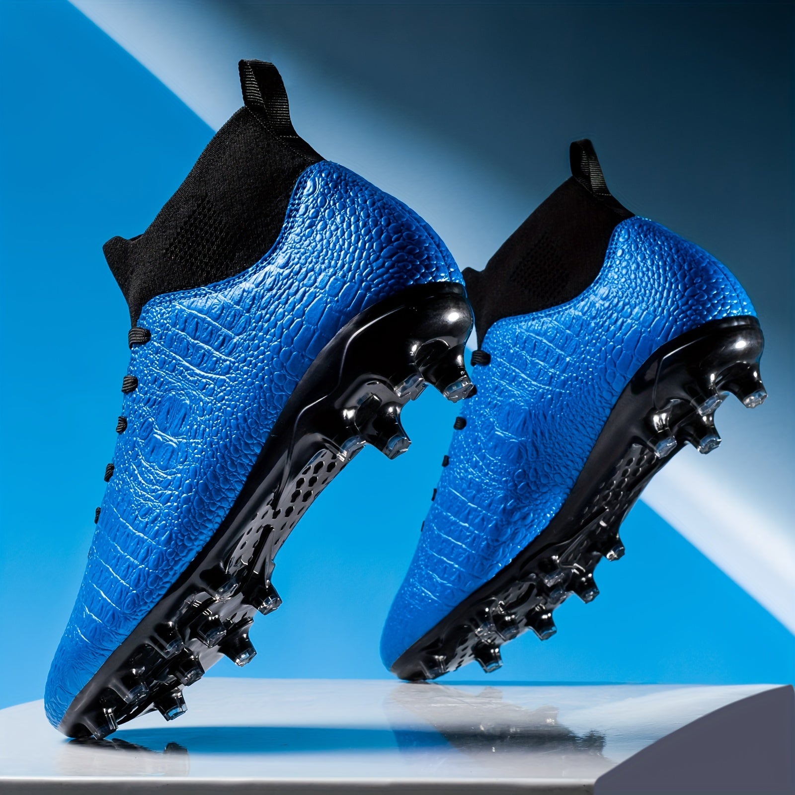 Boy's High Top Soccer Cleat Spikes Non Slip Professional Outdoor Soccer Shoes