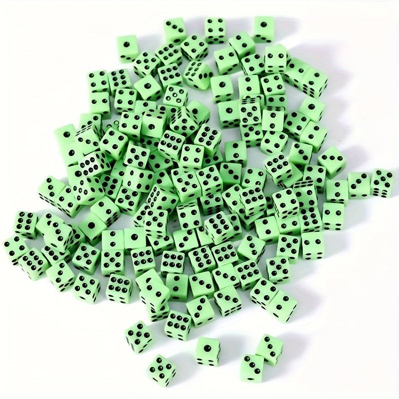 100pcs 8mm 4 Plastic Game Dice Party Supplies Wedding Supplies