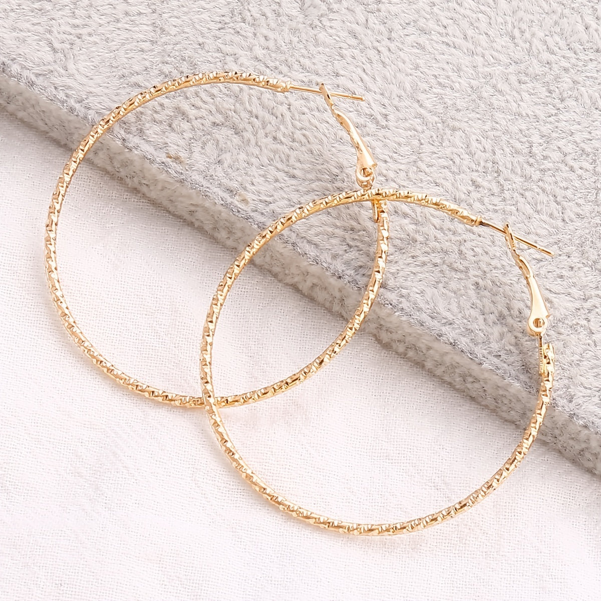 Golden Twisted Hoop Earrings Big Circle Earrings for Women Girls