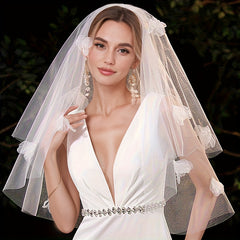 Romantic Floral Bridal Veil Headpiece with Cascading Layers & Delicate Flowers