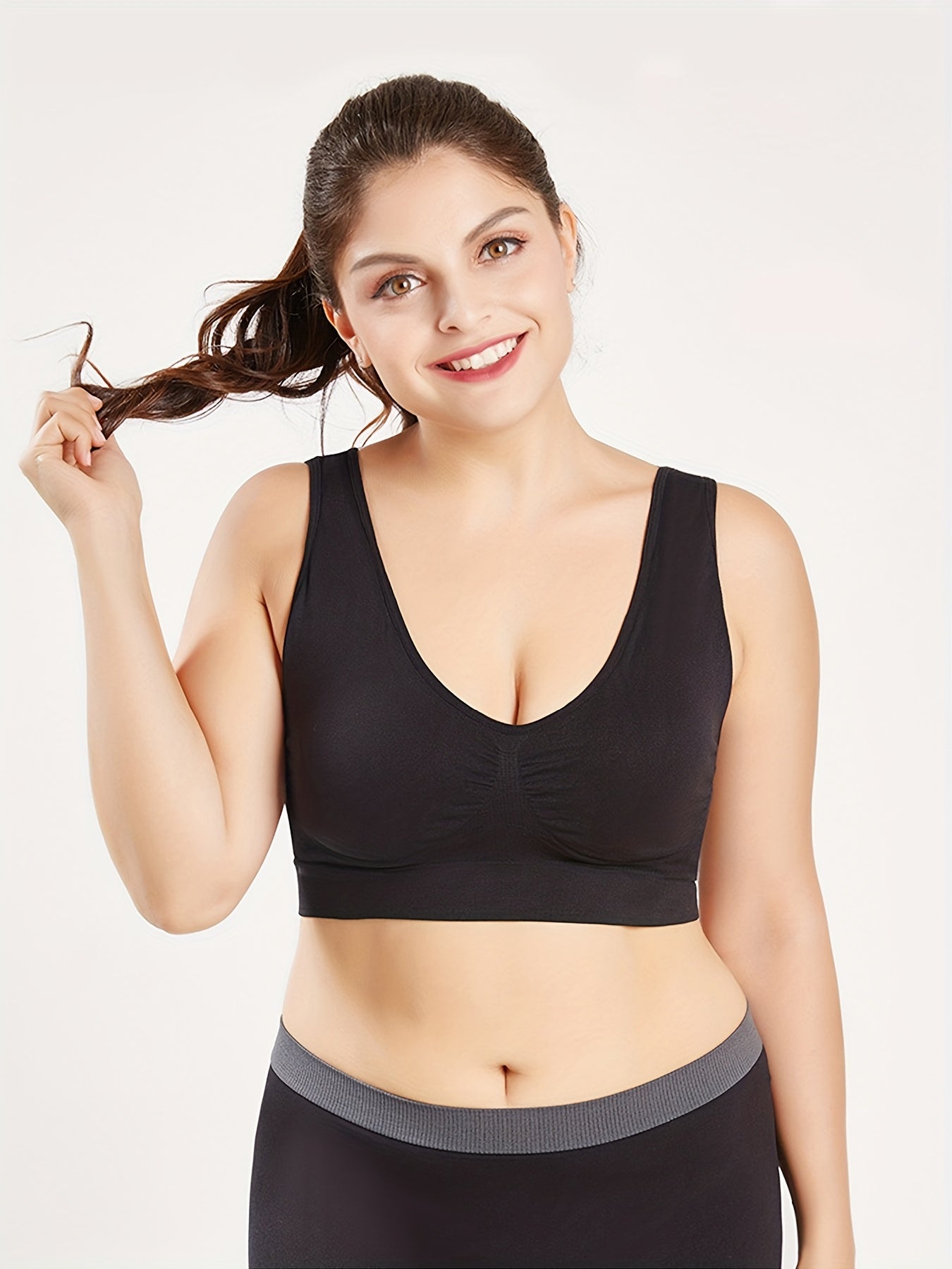 Women's Plus Size Sports Bra Full Cup Shockproof Padded Bralette