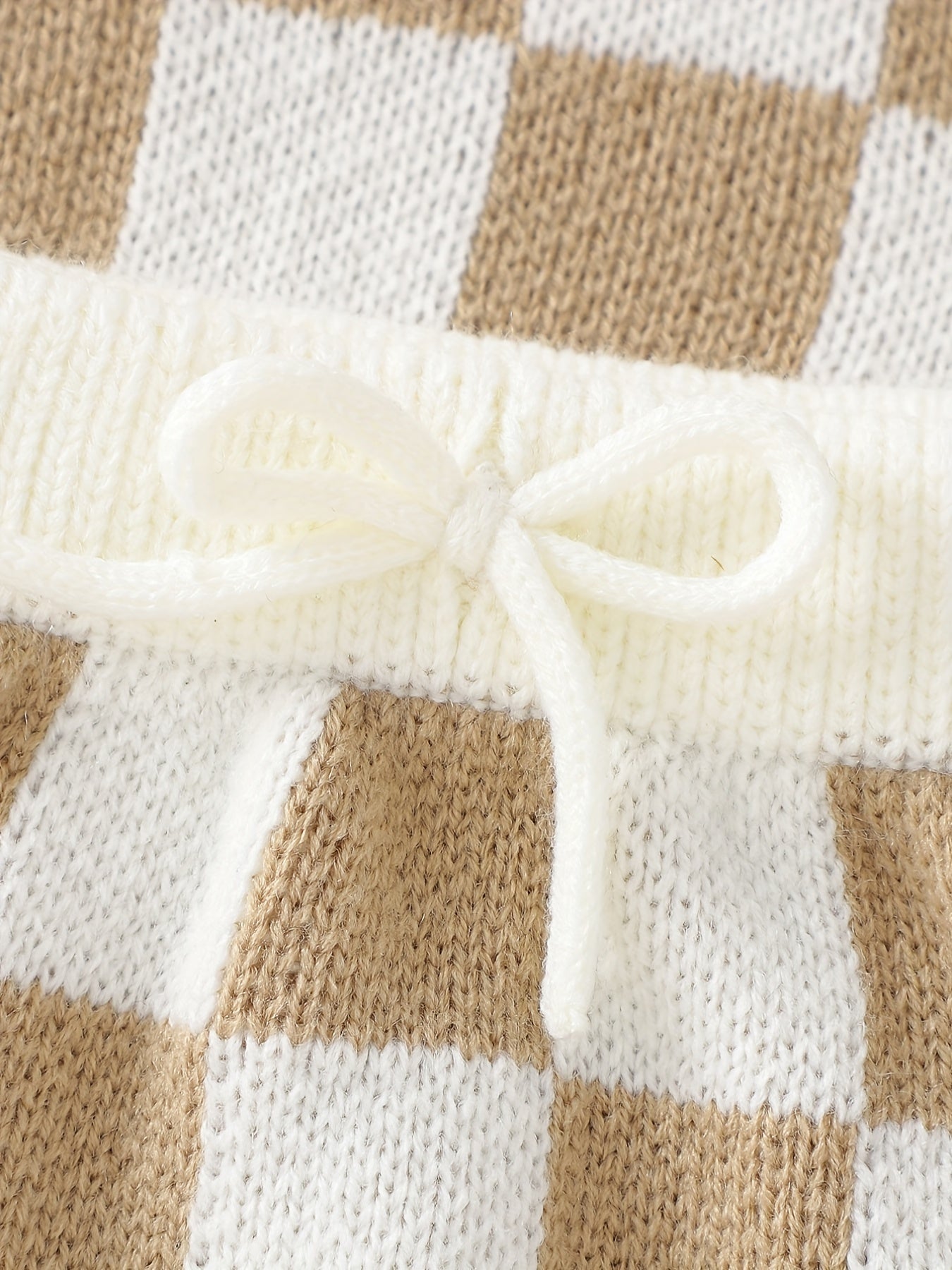 2pcs Baby Girls Checkerboard Knit Vest & Shorts Set