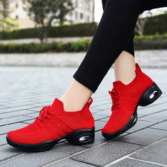 Women's Breathable Jazz Sneakers Lightweight Non slip Dance Shoes