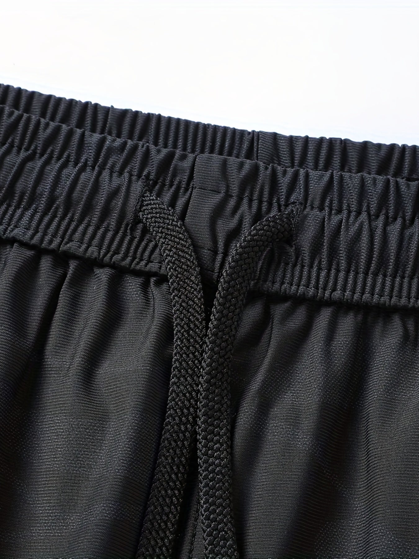Men's Quick Dry Stretch Shorts with Zipper Pockets & Drawstring