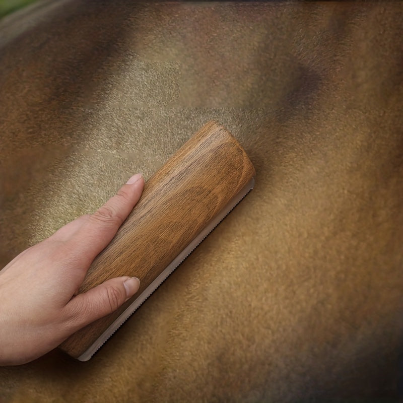 Wood Sawtooth Horse Sweat Scraper Cleaning Tool
