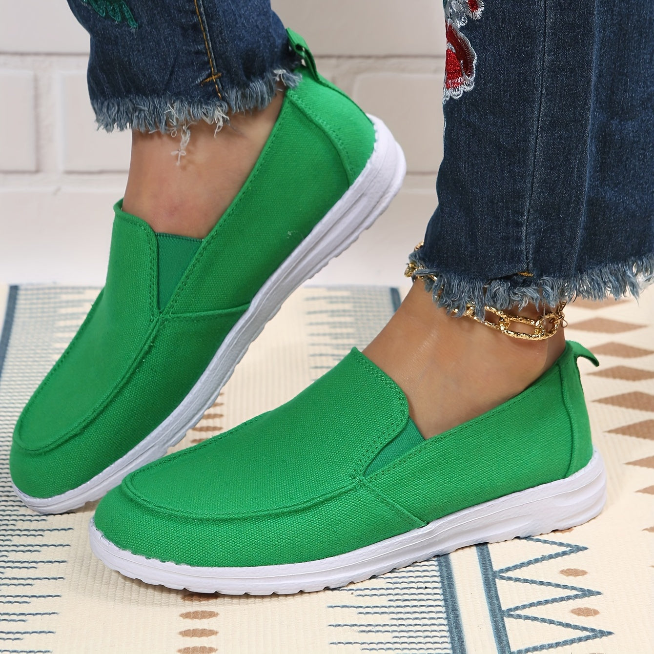 Women's Canvas Flat Loafers Slip On Low Top Shoes Comfy Flats