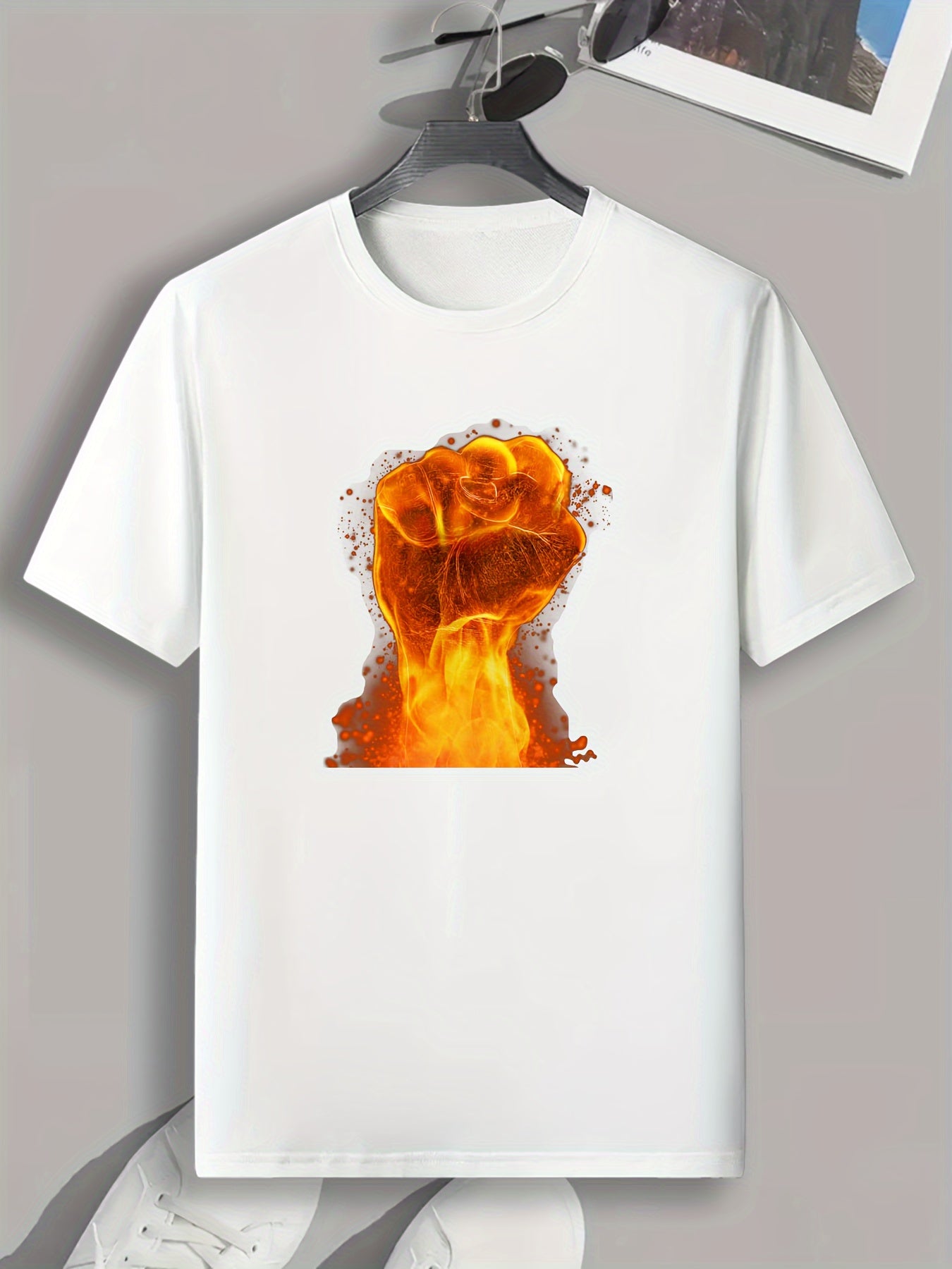 Golden Fist Men's Graphic T-shirt Casual Tee for Summer