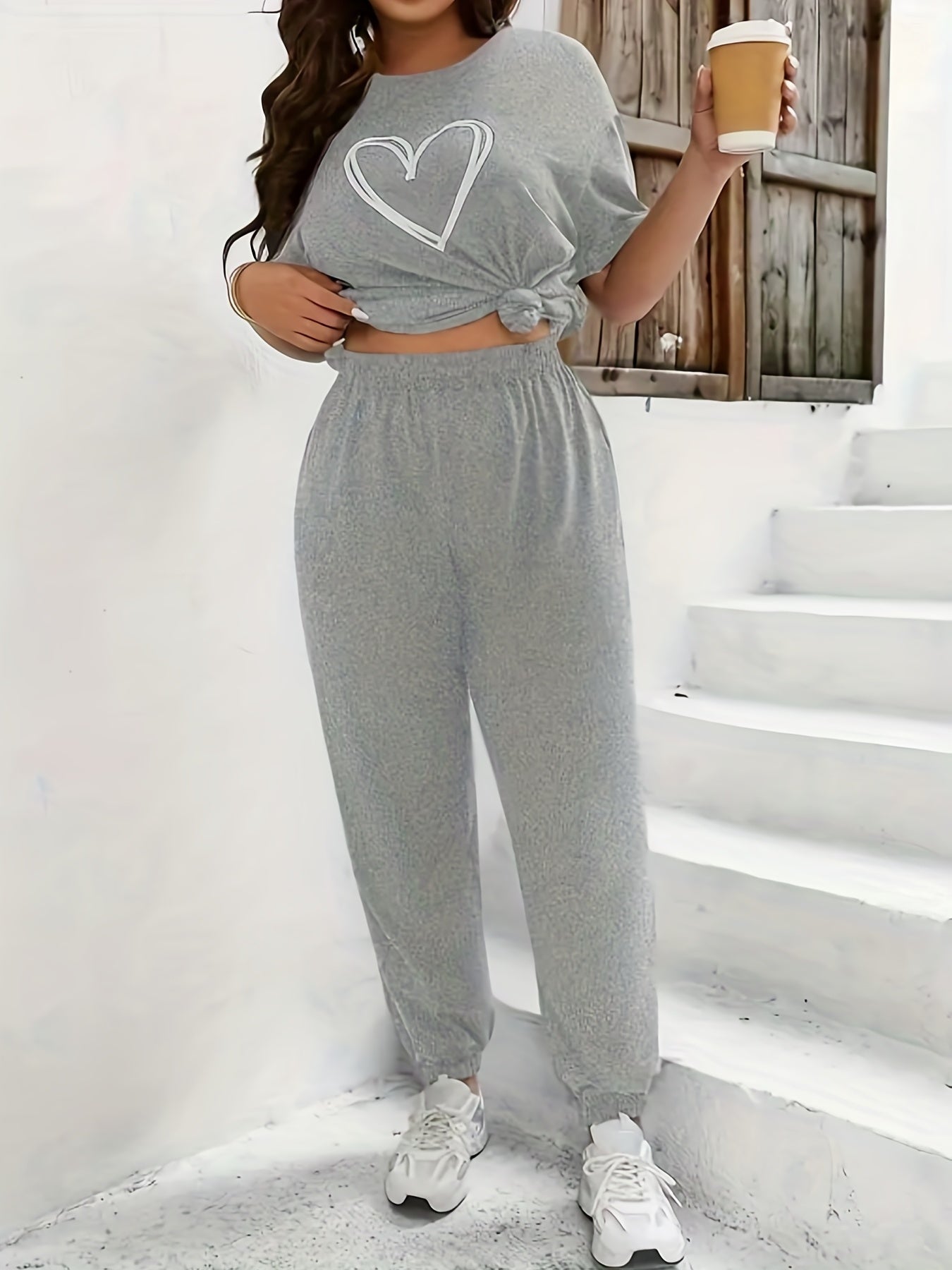 Heart Print Tee & Pants Pajama Set for Women