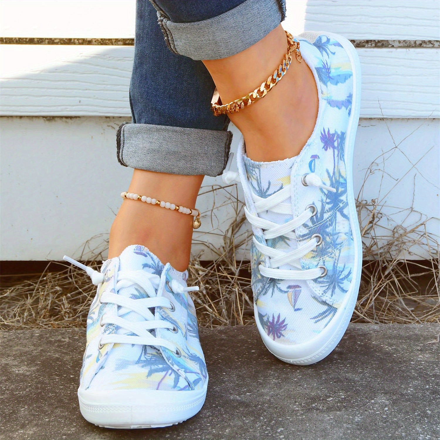Coconut Tree Printed Canvas Lace Up Sneakers Lightweight Walking Shoes