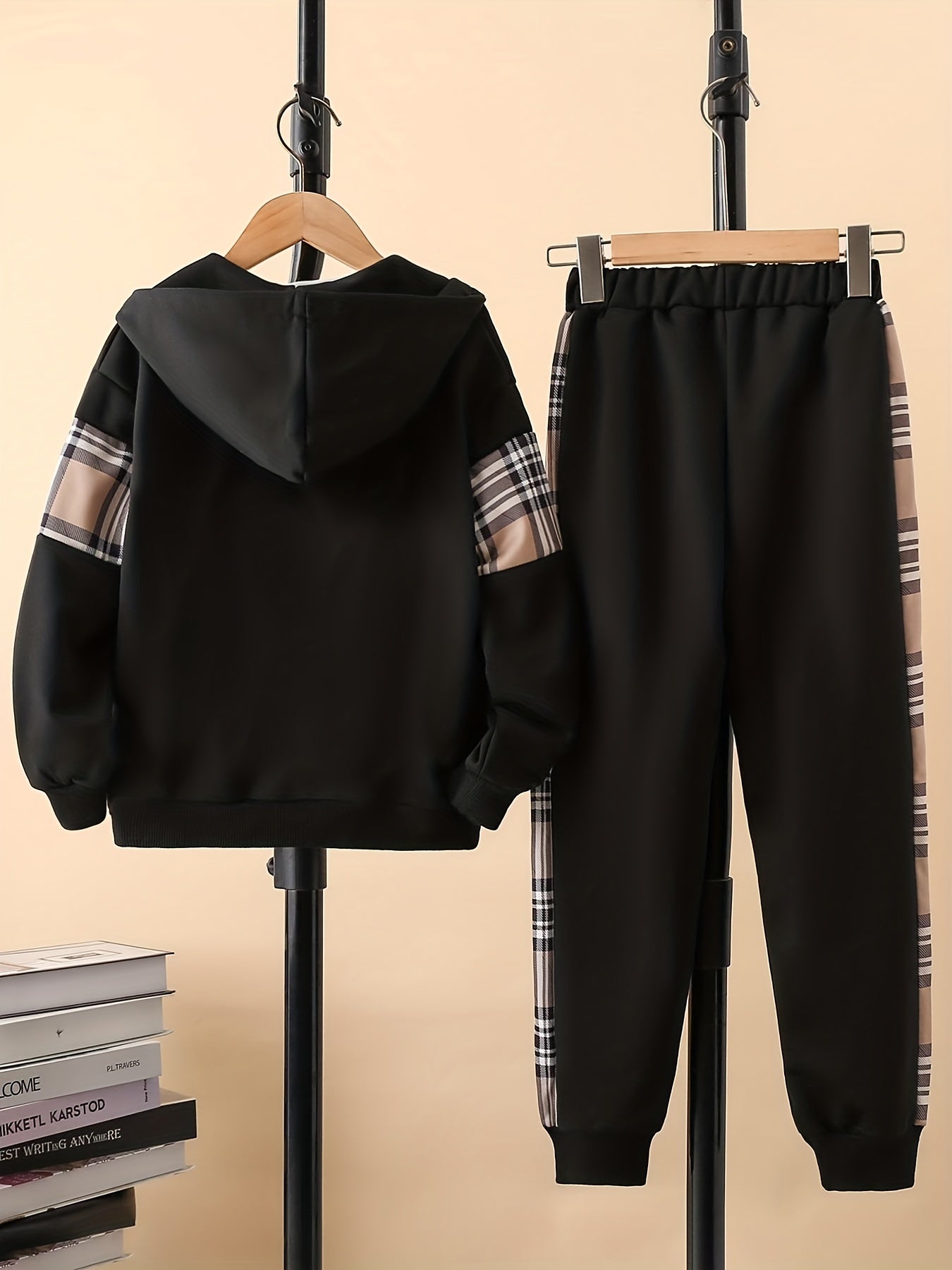 Boys Plaid Hooded Jacket & Patchwork Sweatpants Set