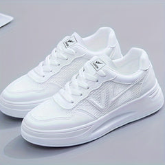 Women's Breathable Mesh Skate Shoes Casual Lace Up Outdoor Shoes
