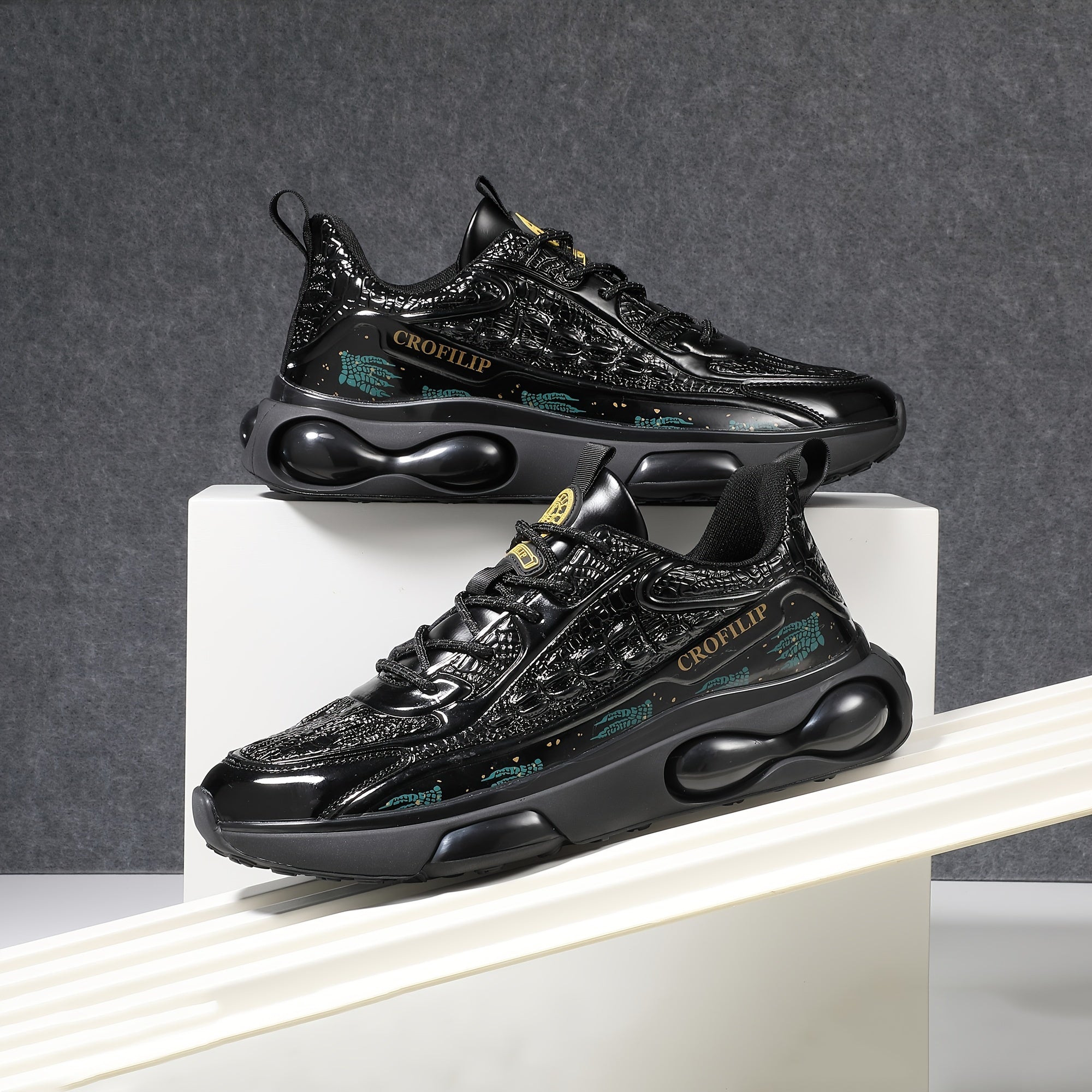 Men's Shock-Absorbing Running Shoes Non Slip Lace Up Sneakers